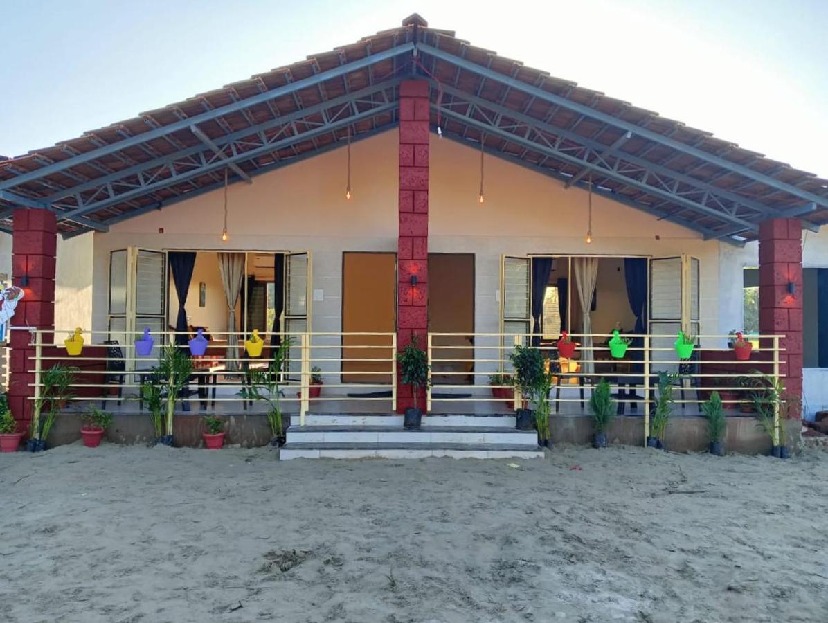 Rehoboth Resort Mālvan 외부 사진
